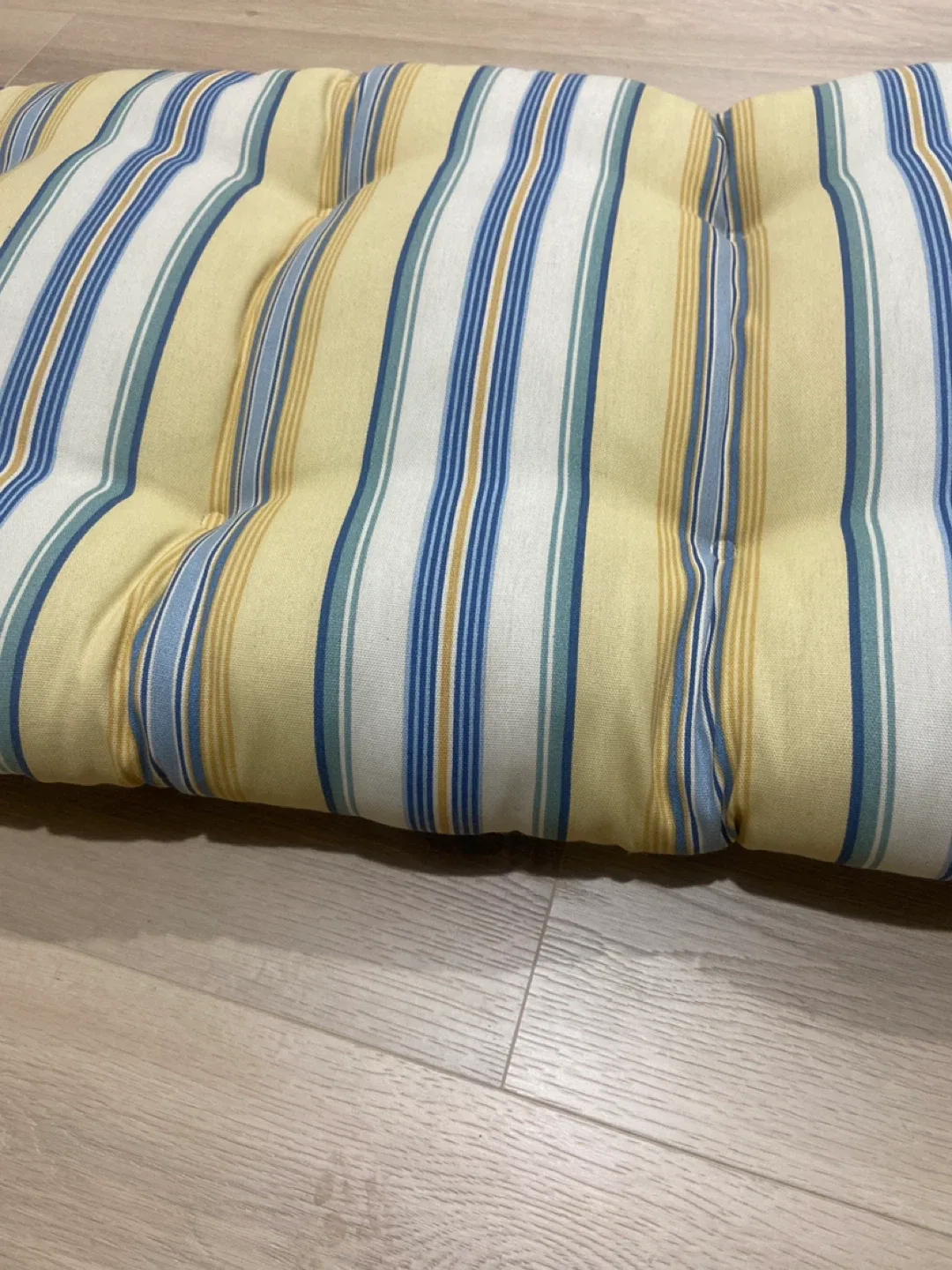 Striped Outdoor Cushion image indicator(2)