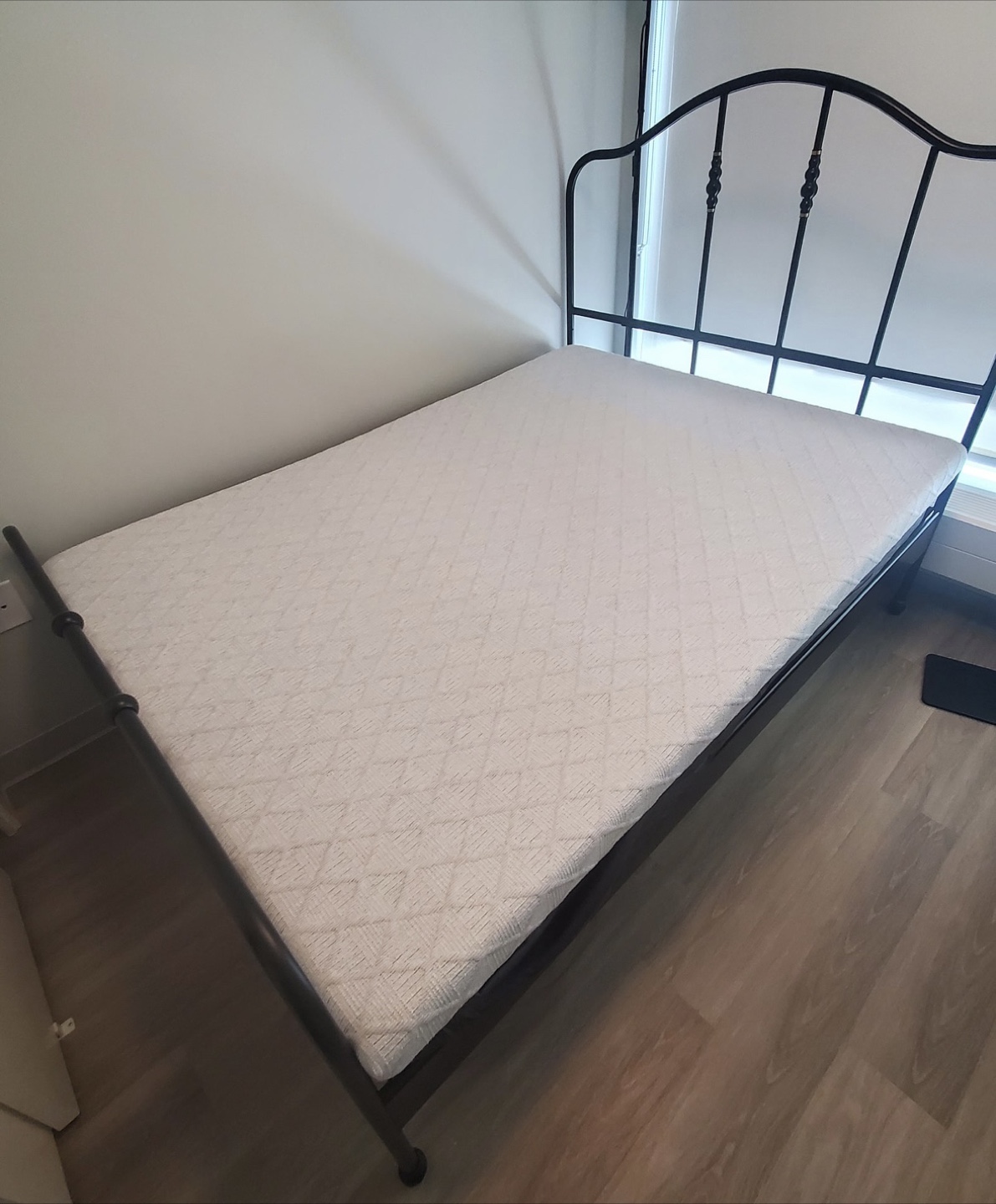 IKEA VALEVÅG Full Mattress & topper&Metal Frame/Mirror - photo 3