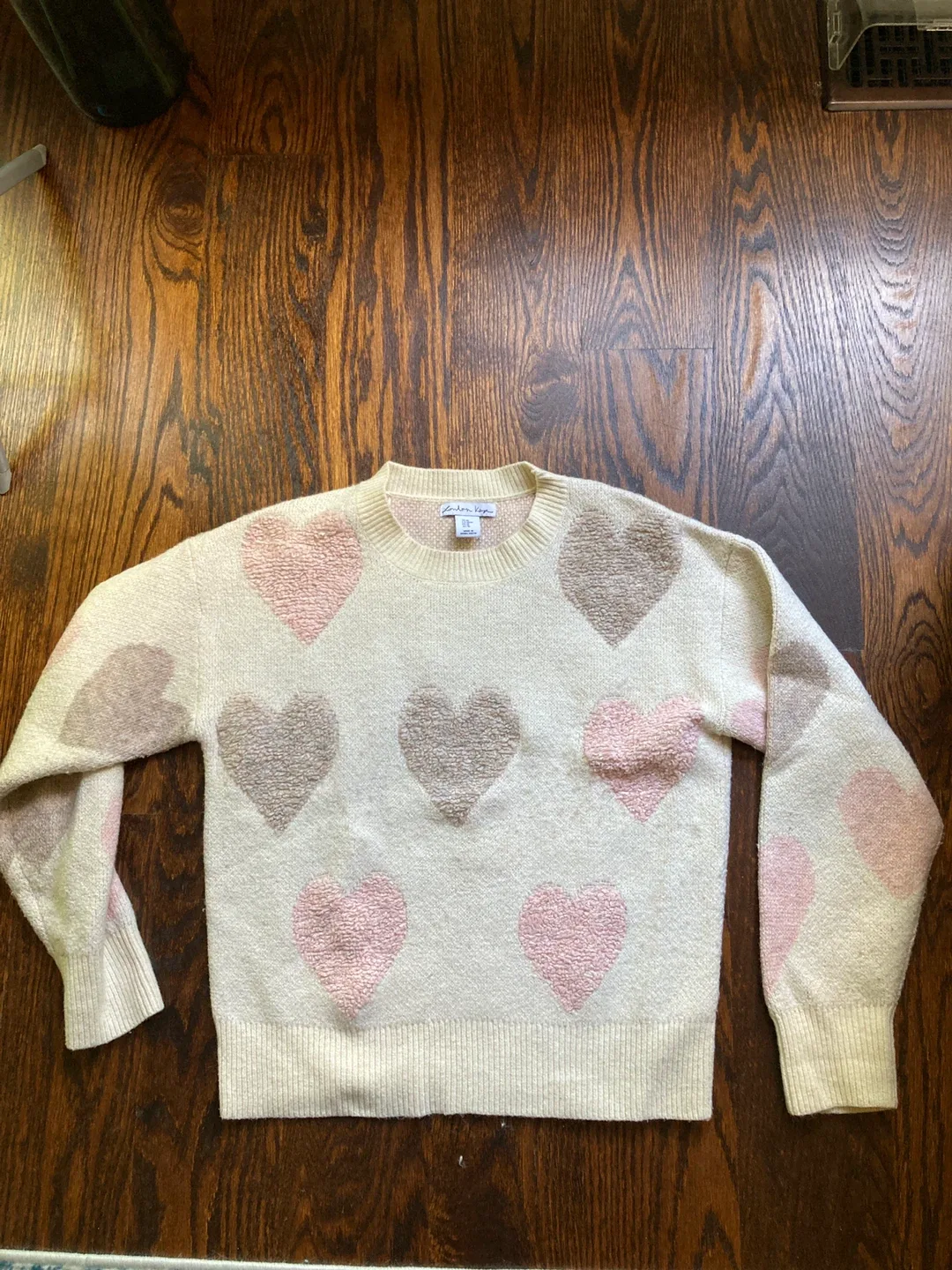 London Kaye sweater thumbnail