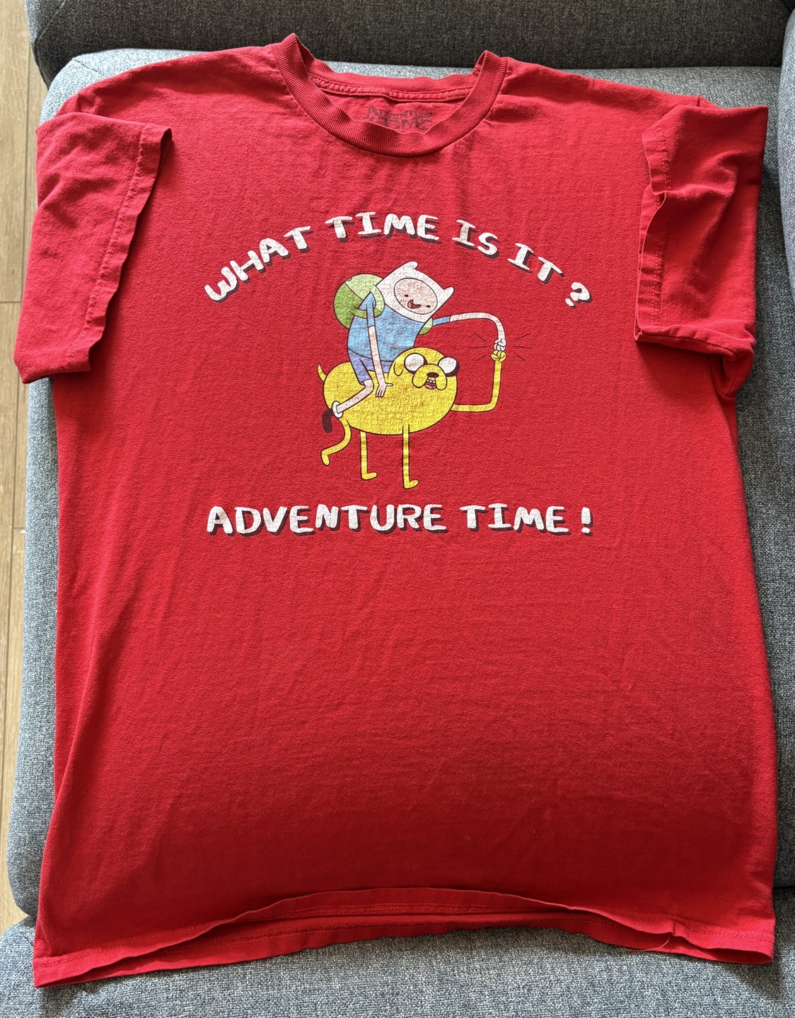 Adventure Time Red T-Shirt - Size L