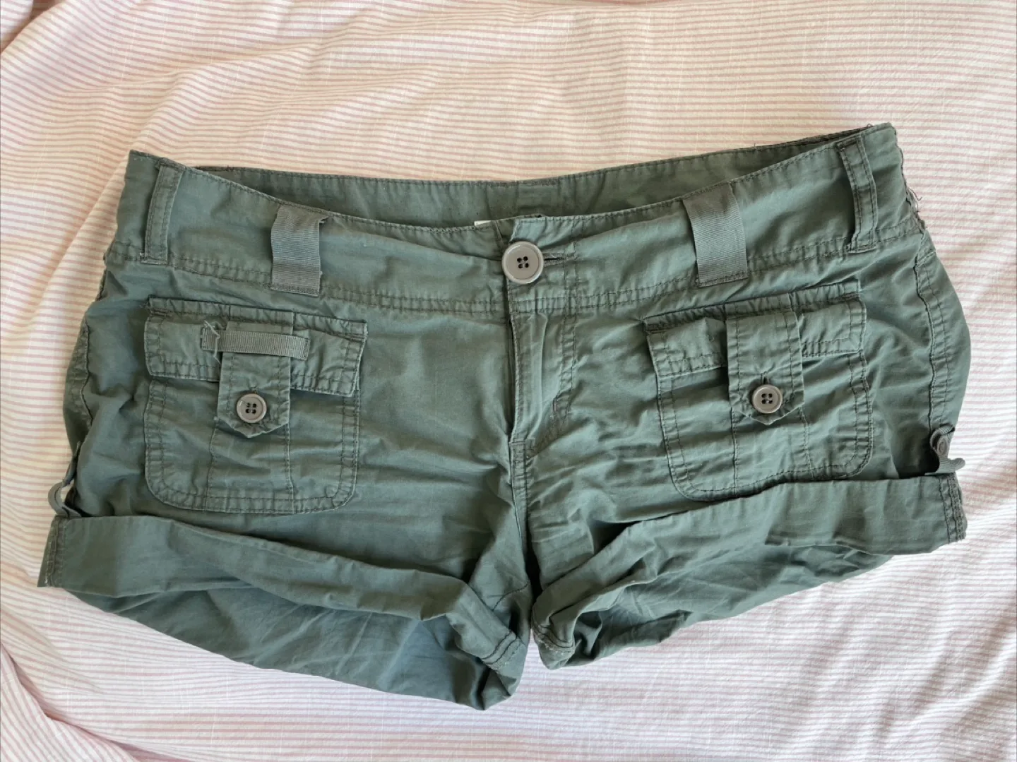 Y2K Ardene Green Shorts - Size 5 thumbnail