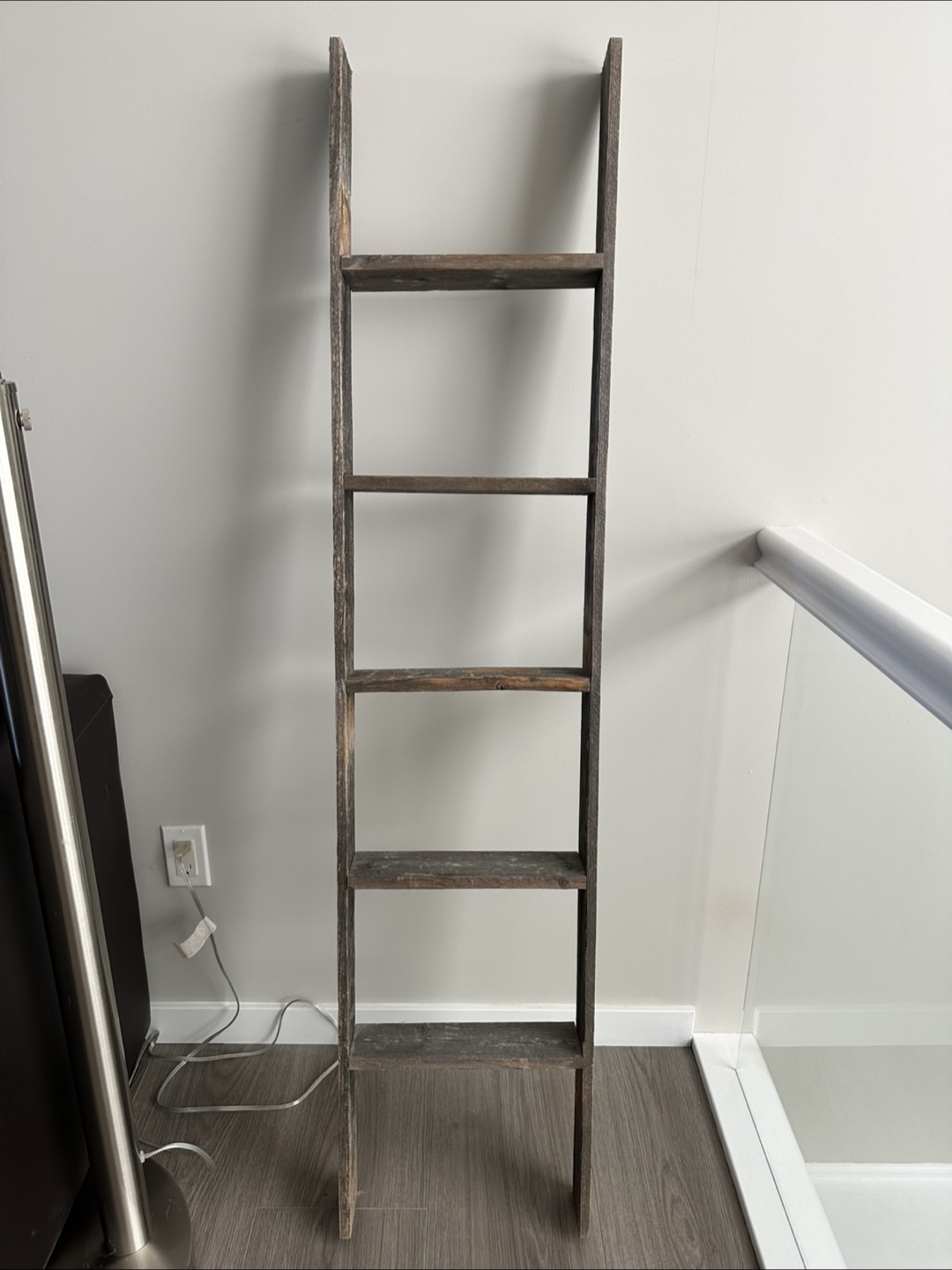 Rustic Decorative Blanket Ladder