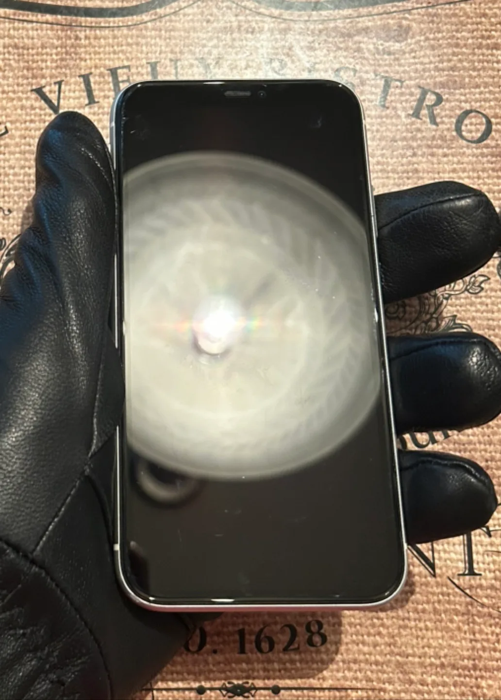 (90%)iPhone 11 64GB-Great Con+Accessories. image indicator(8)