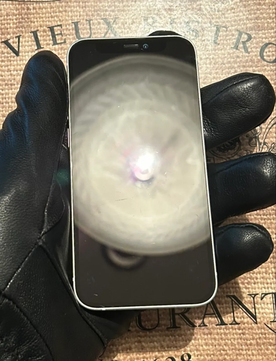 (99%) iPhone 12 Mini 128GB-Excellent Con+Accessories. image indicator(3)