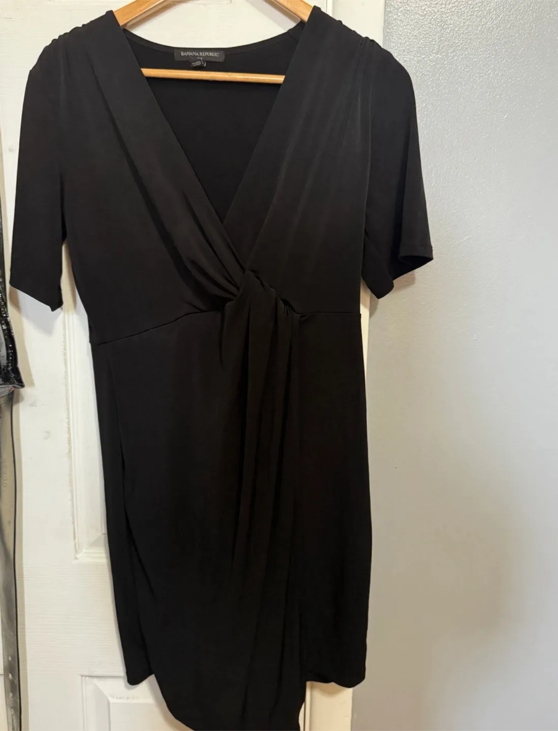 Banana republic black dress M thumbnail