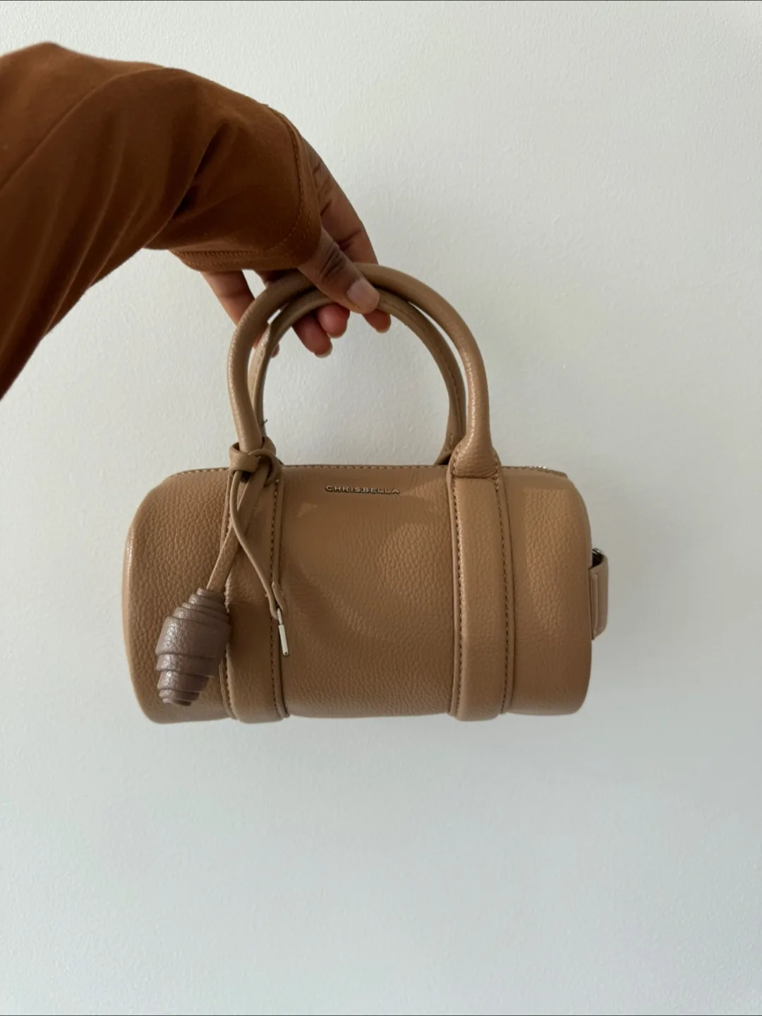 Chrisbella Khaki Barrel mini Bag image indicator(2)