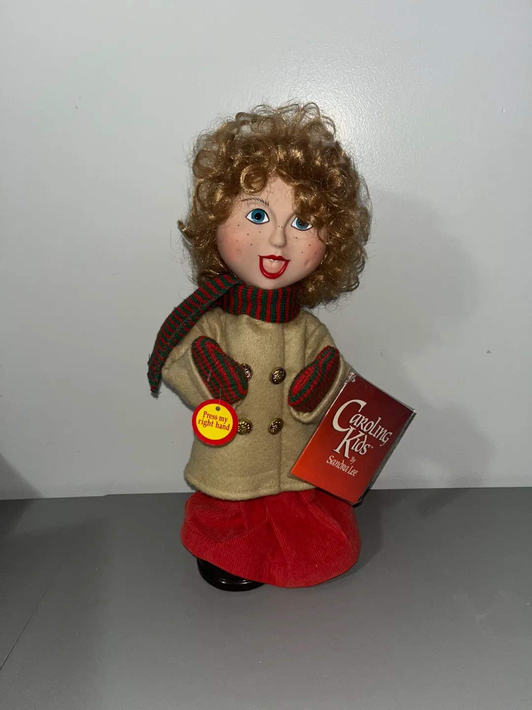 Christmas Caroling Kids, Sandra Lee Animated Vintage NWT