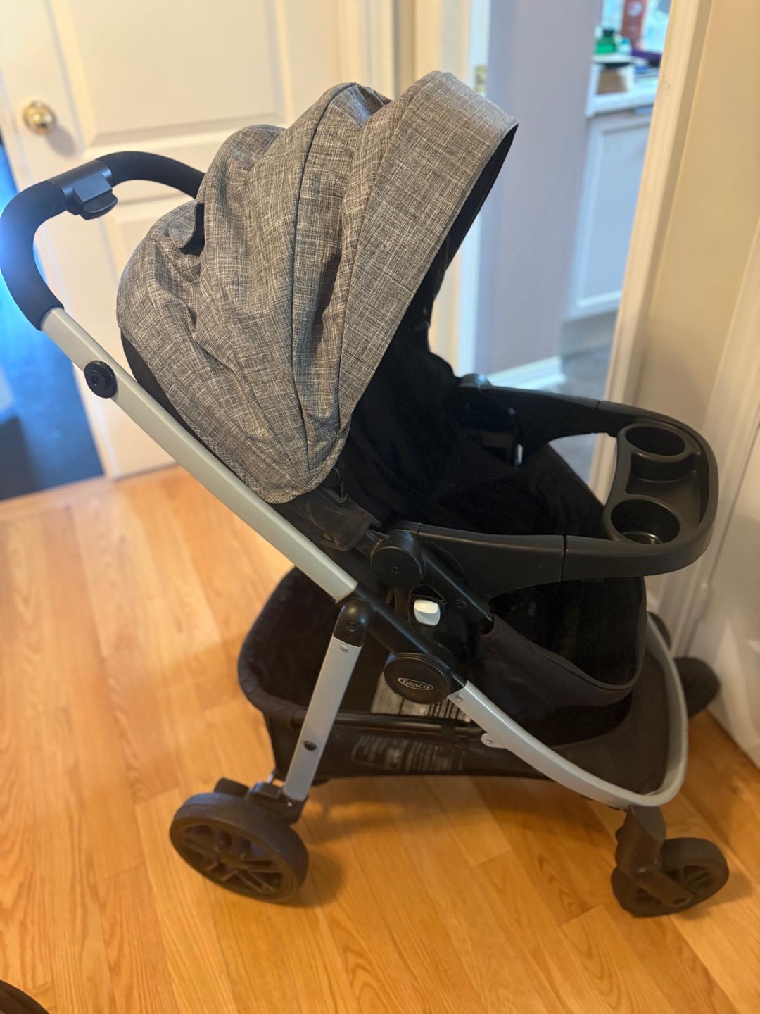 Graco stroller Modes pramette with car seat - photo 4