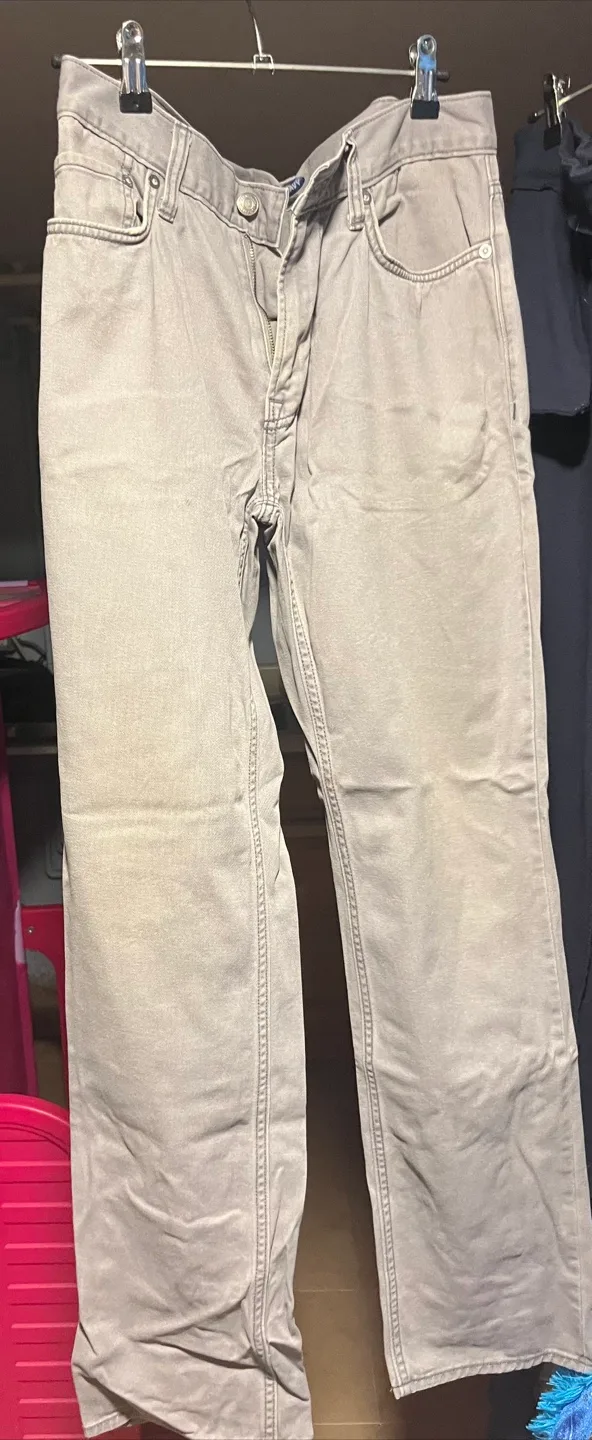 Old Navy Gray Jeans thumbnail