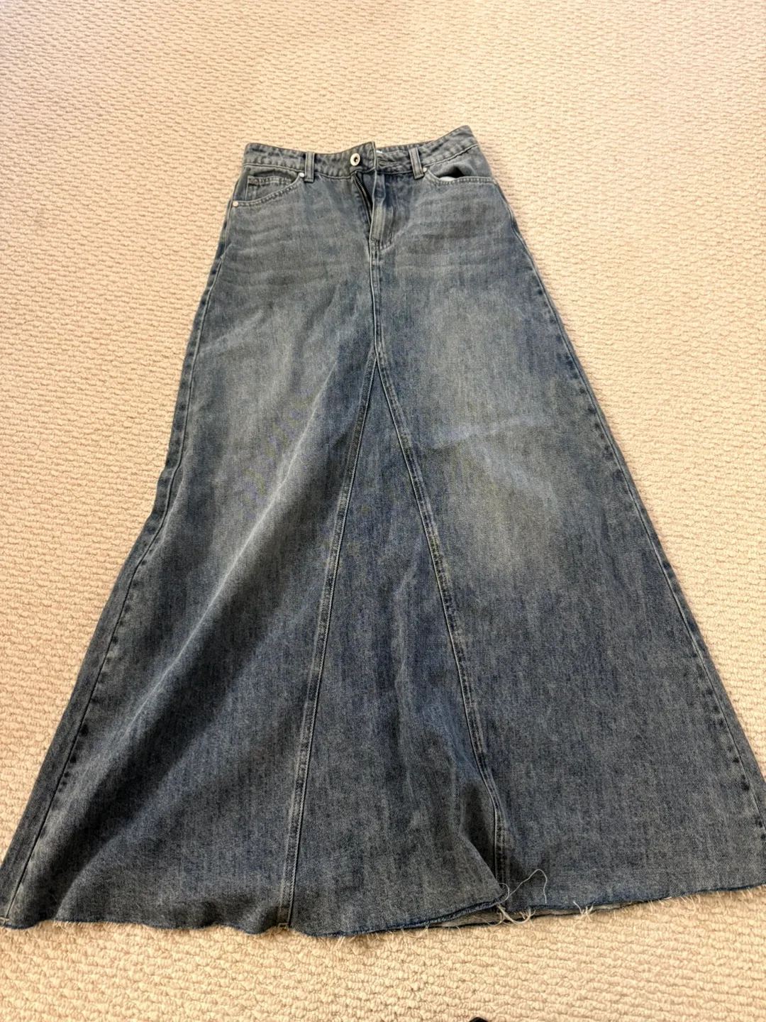 Heartloom Kiera Denim Maxi Skirt - Brand new with tags image indicator(3)