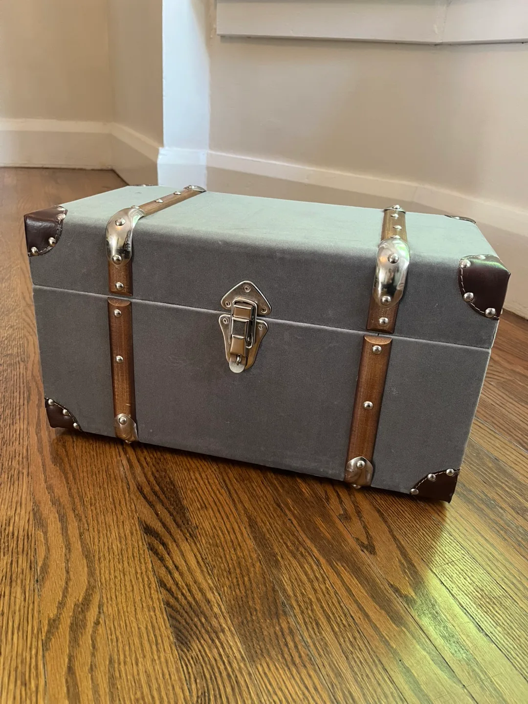 Grey Storage Trunk thumbnail