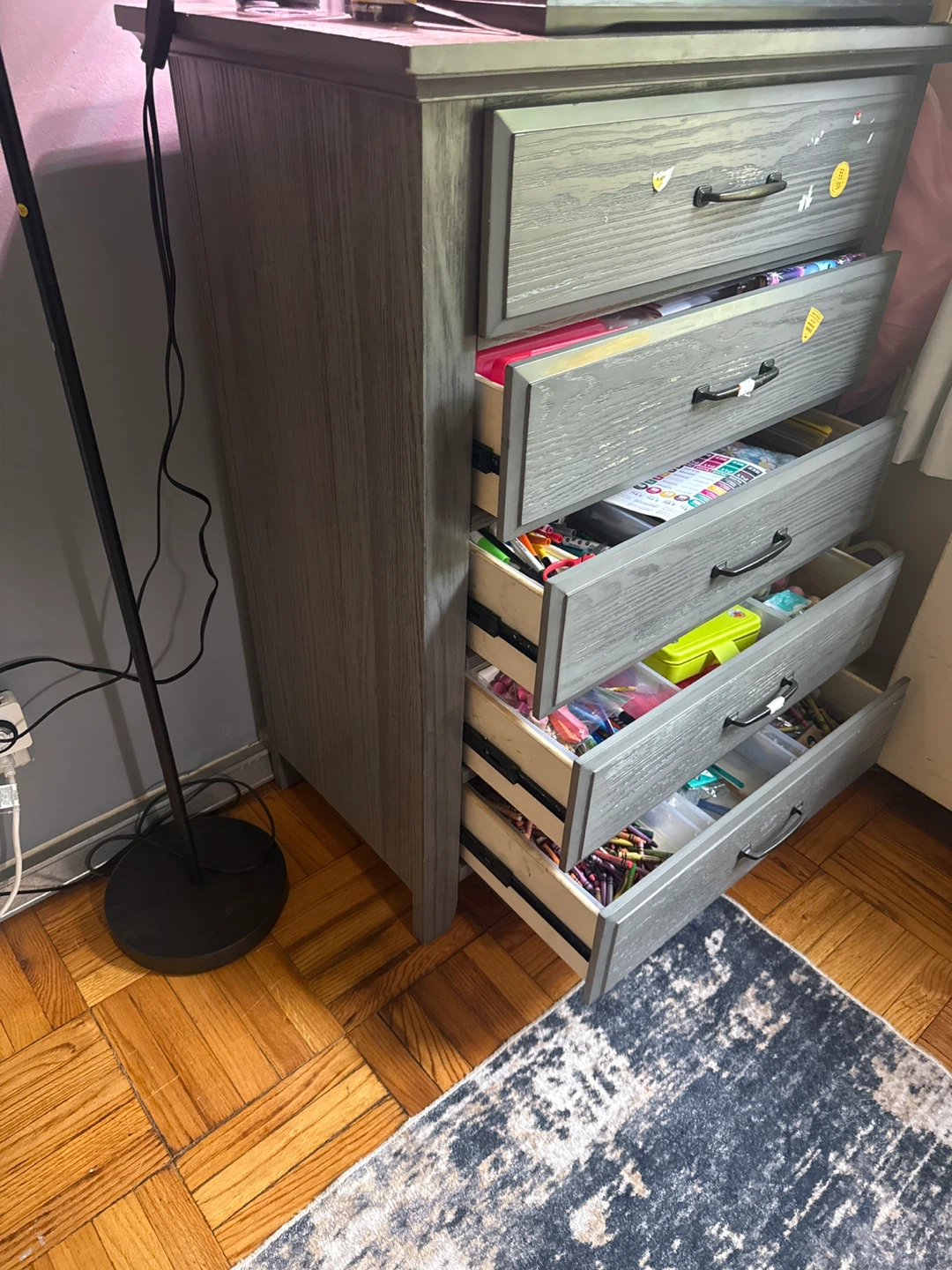 Gray 5-Drawer Dresser - photo 2