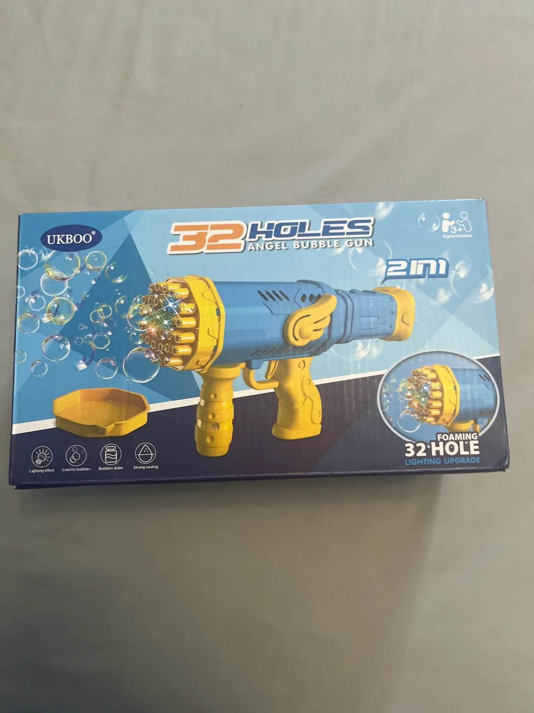 UKBOO 32 Hole Angel Bubble Gun - New in Box! thumbnail
