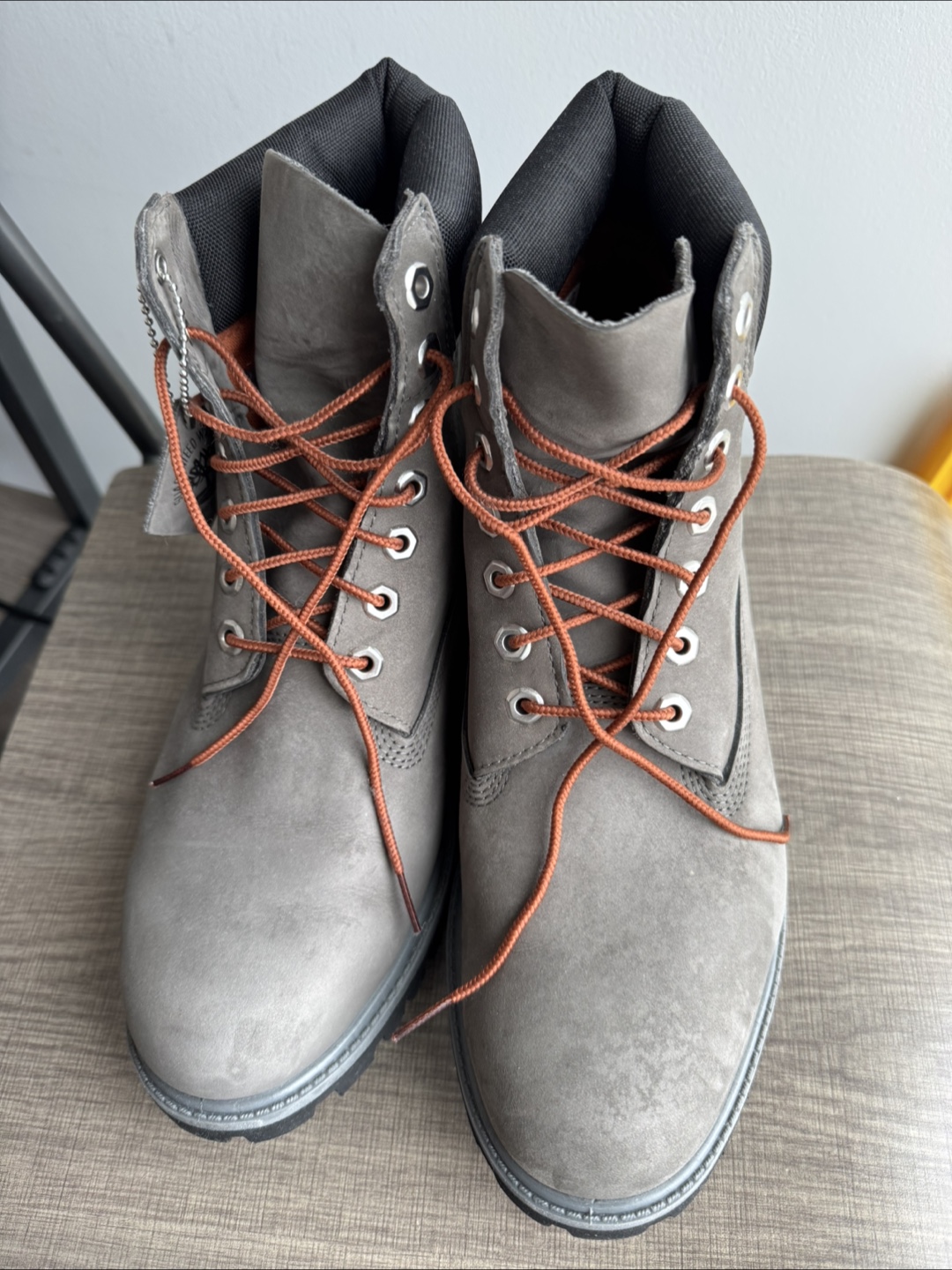 Timberland Men’s Premium Fur Boots + Leather Protector Spray - photo 4