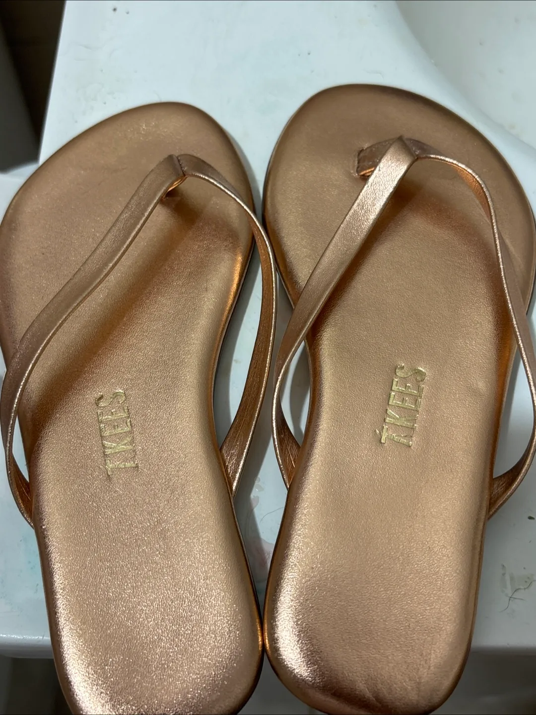 Girls Tkees Flip Flops - thumbnail
