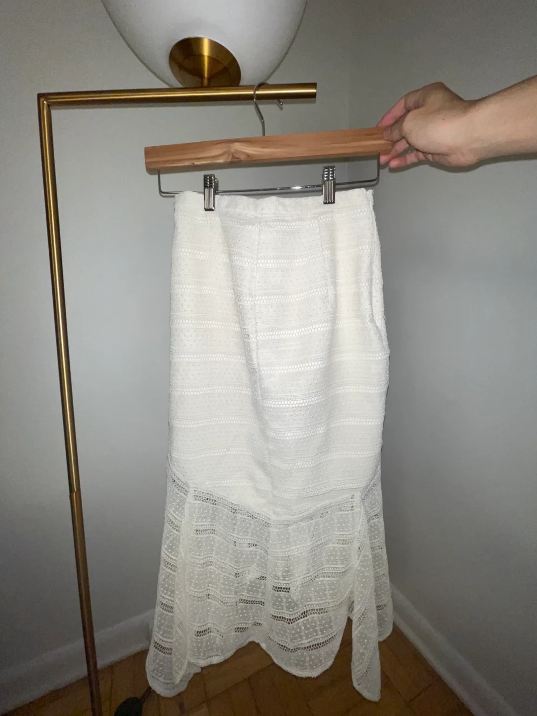 EVER NEW Mermaid White Lace Midi Skirt - XS/XXS thumbnail