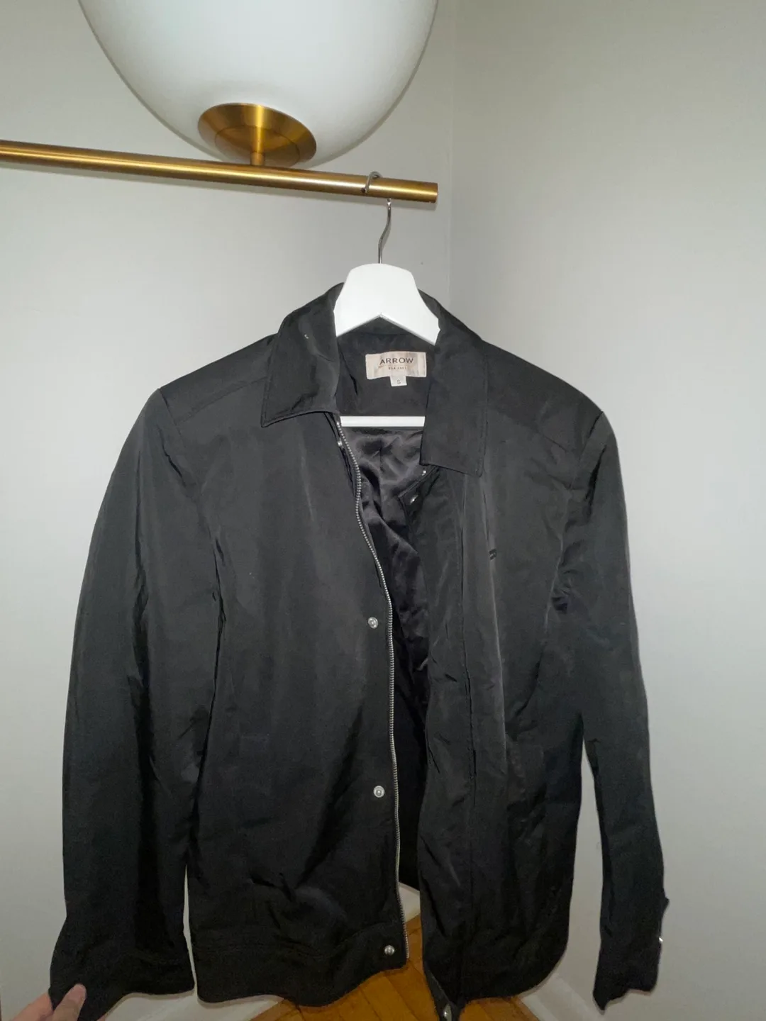 Arrow Premium Black Jacket - Size S thumbnail