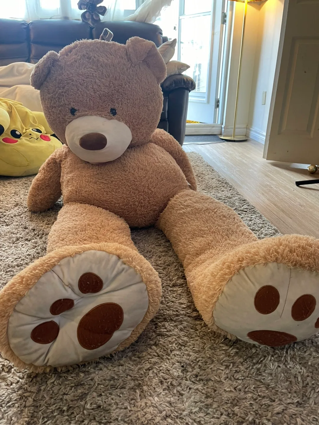 Giant Plush Teddy Bear (5’5) image indicator(4)