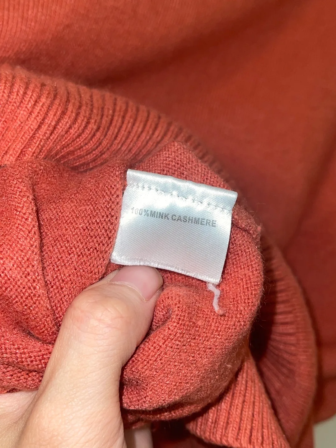 Mink Cashmere Sweater - Salmon Colour image indicator(4)