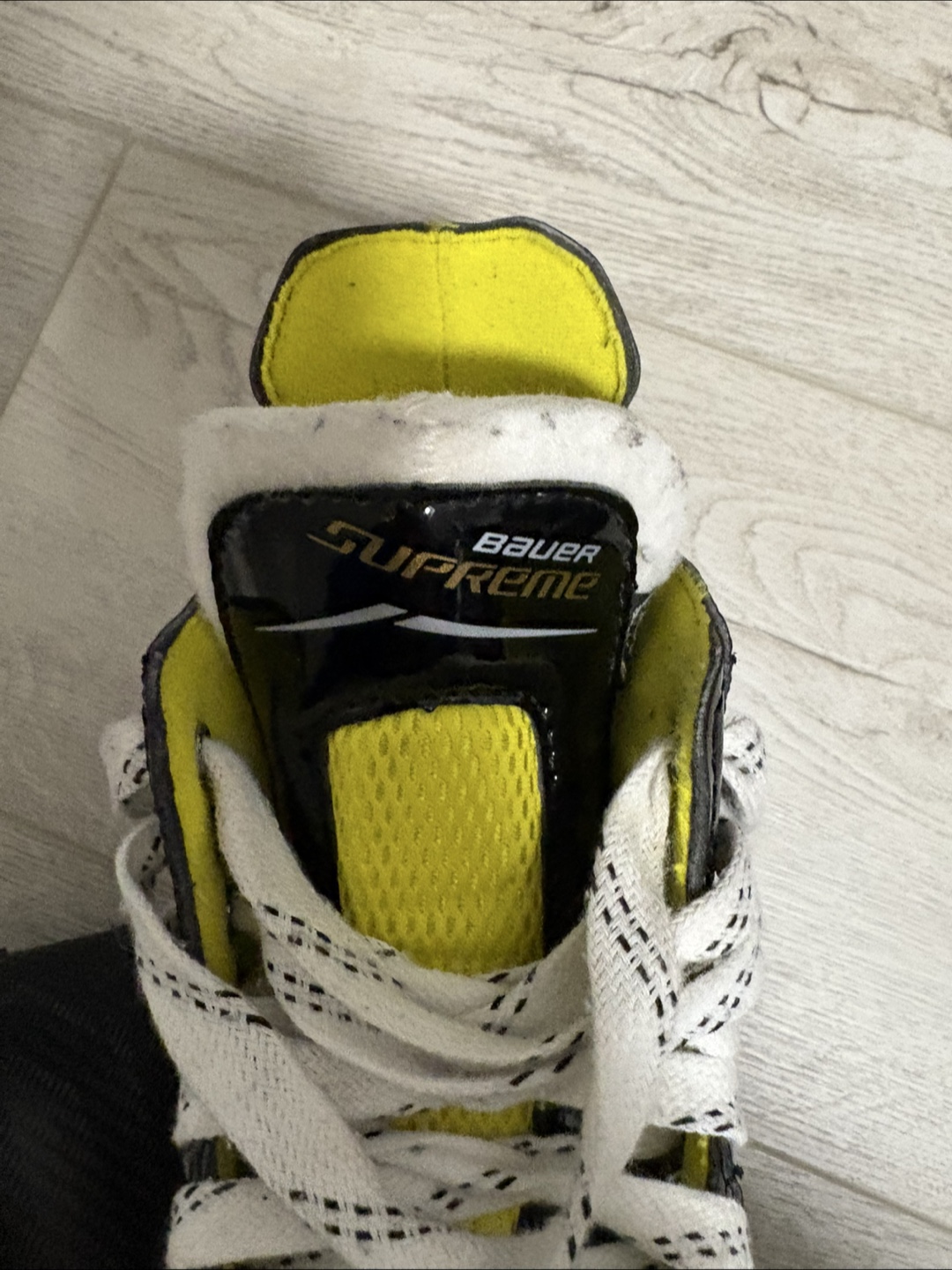 Bauer Supreme S27 Youth Hockey Skates - Size Y12D - photo 2