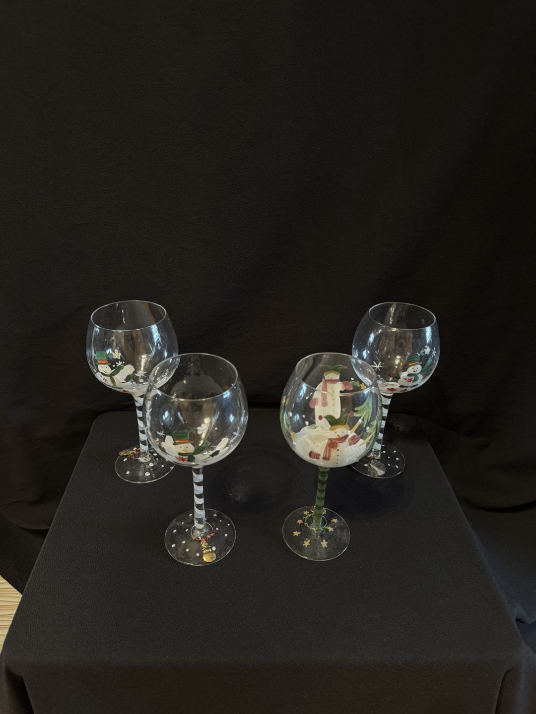 Set of 4 Snowman Wine Glasses