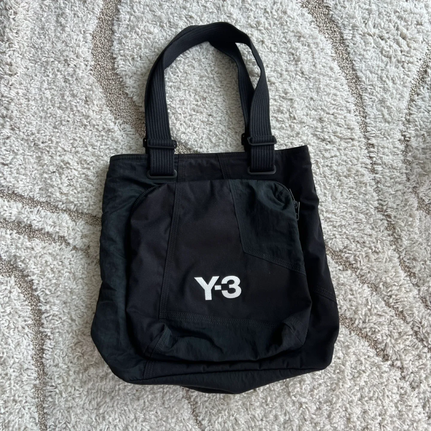 Y-3 Black Classic Tote bag image indicator(3)