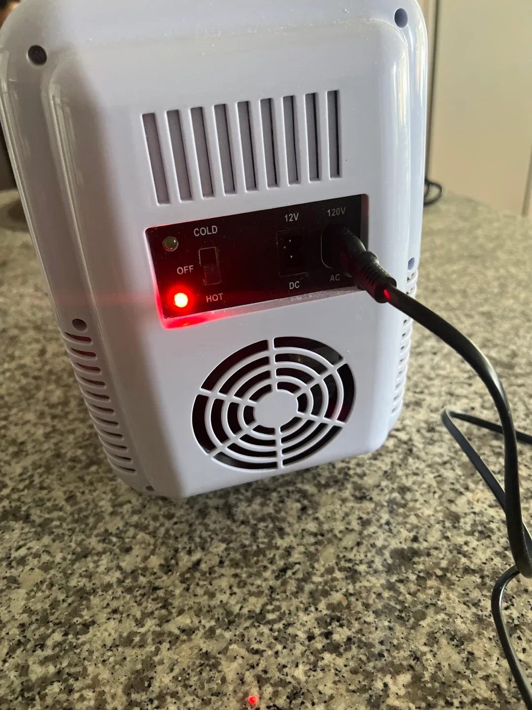 Mini Small Fridge - HOT OR COLD SETTINGS or Beauty Fridge image indicator(9)