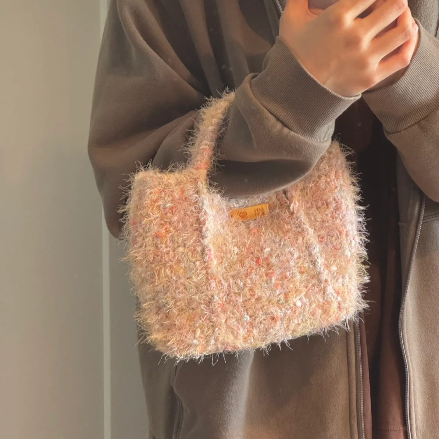 Handmade crochet bag image indicator(5)