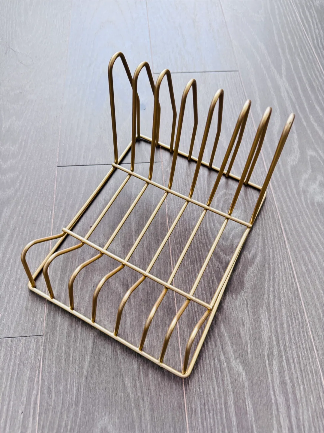 Gold Metal File/Mail/Book Organizer thumbnail