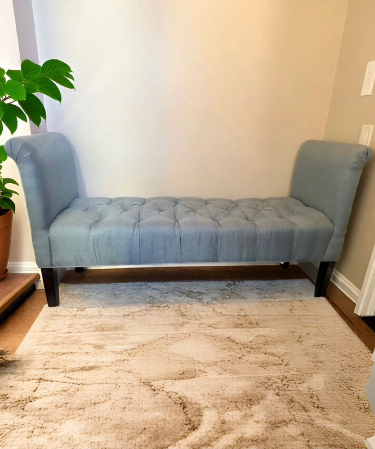 Blue Tufted Bench thumbnail