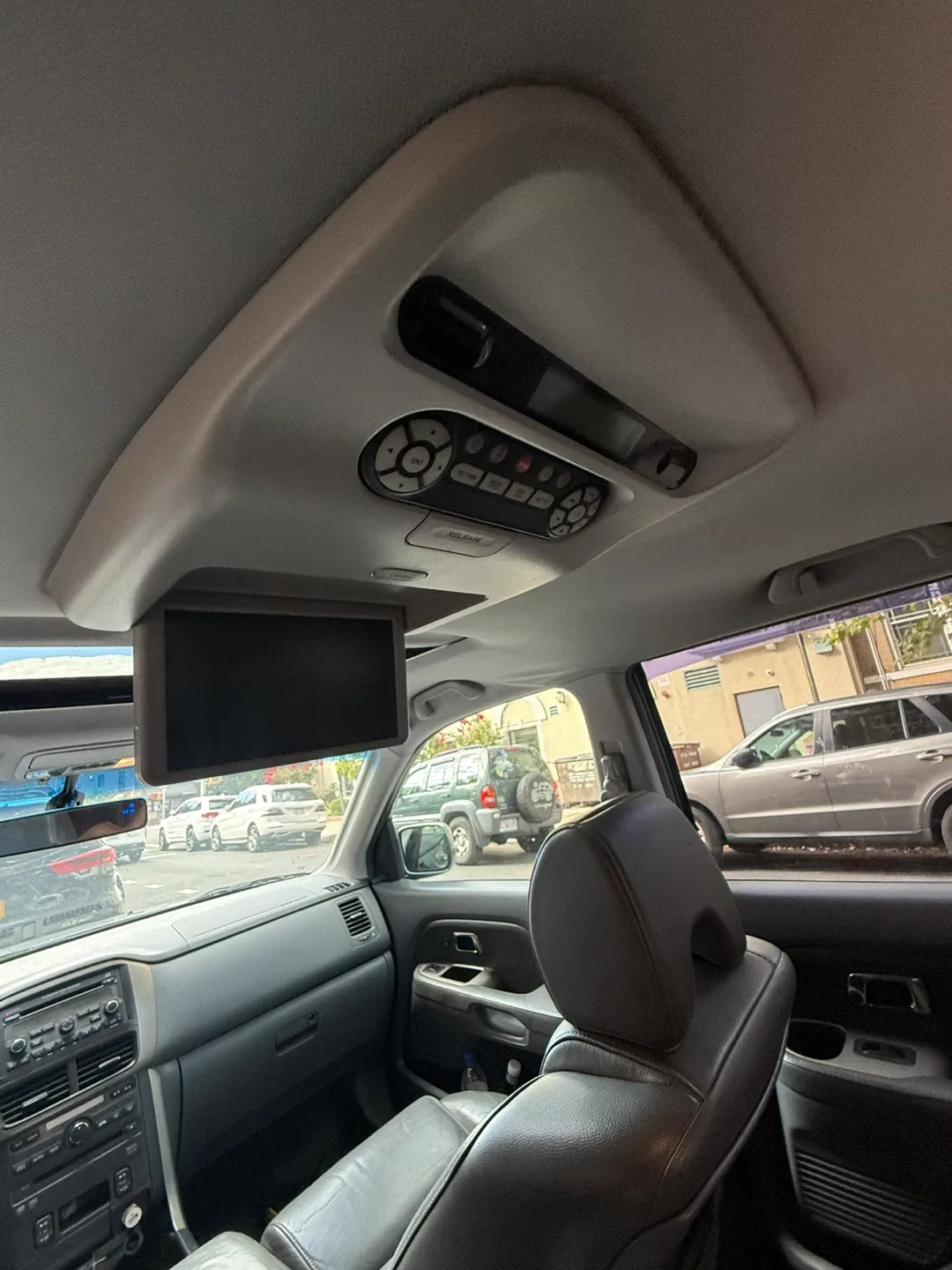 2006 Honda Pilot EX-L w/DVD 150k miles image indicator(7)