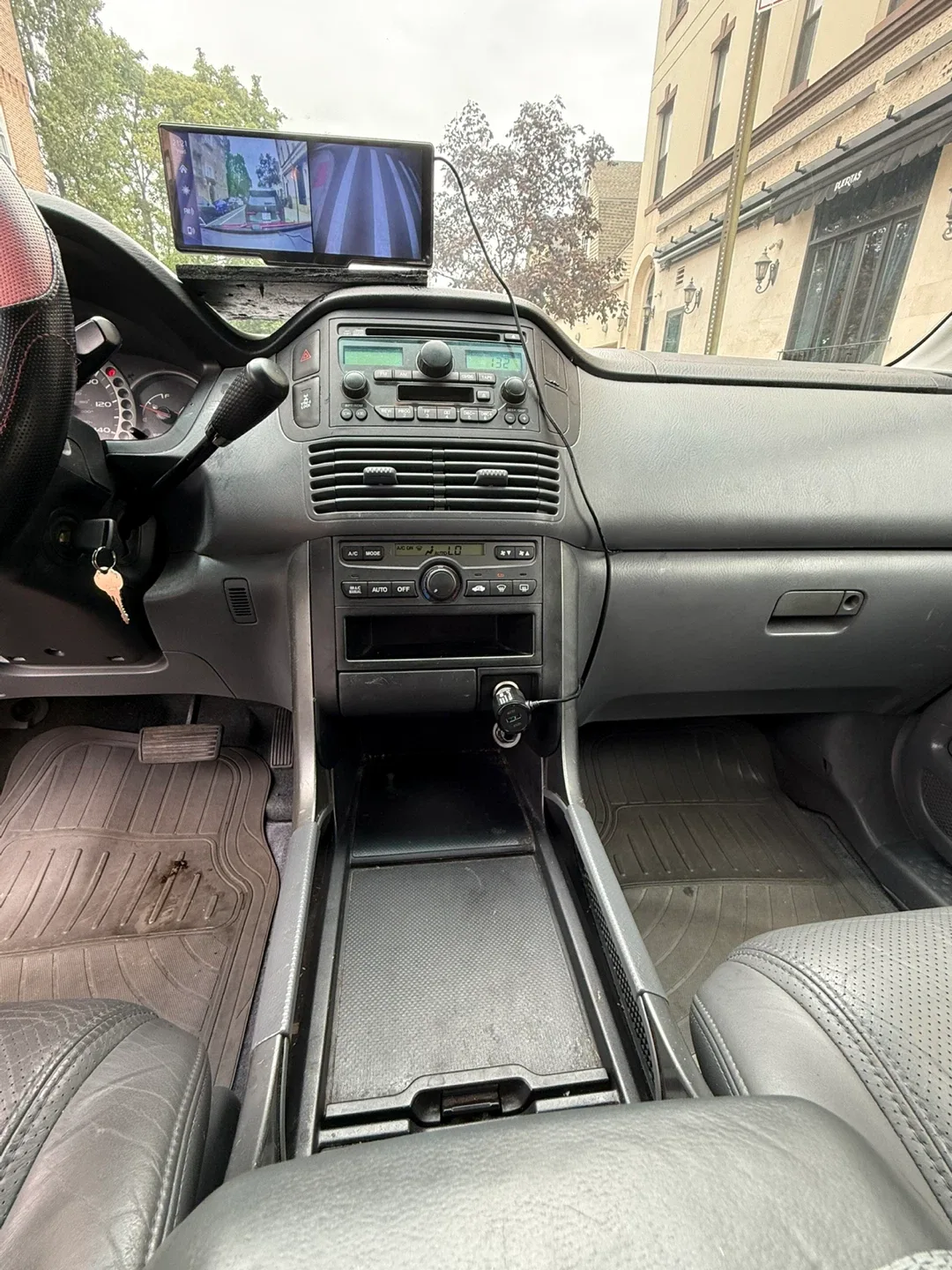 2003 Honda Pilot EX-L AWD - 107k Miles image indicator(6)