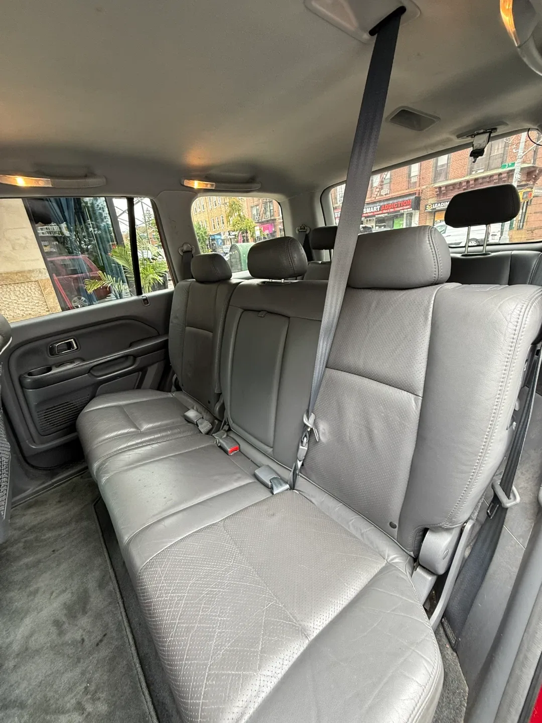 2003 Honda Pilot EX-L AWD - 107k Miles image indicator(7)