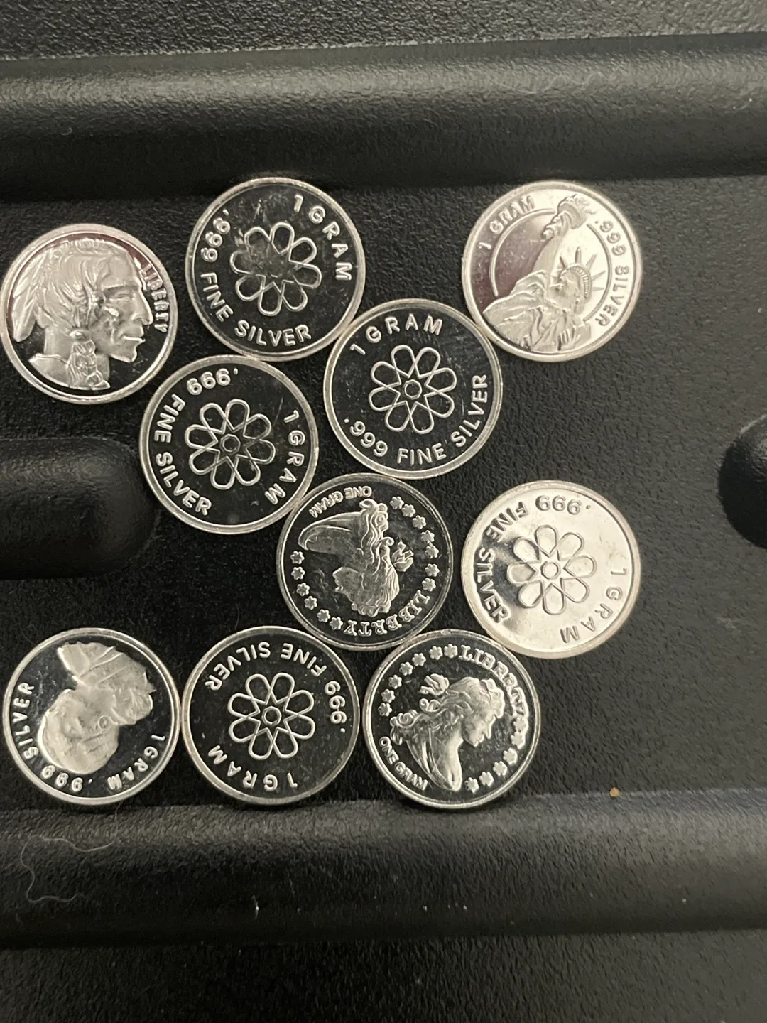 Ten (10) 1 Gram .999 Fine Silver Rounds - Various Designs image indicator(3)