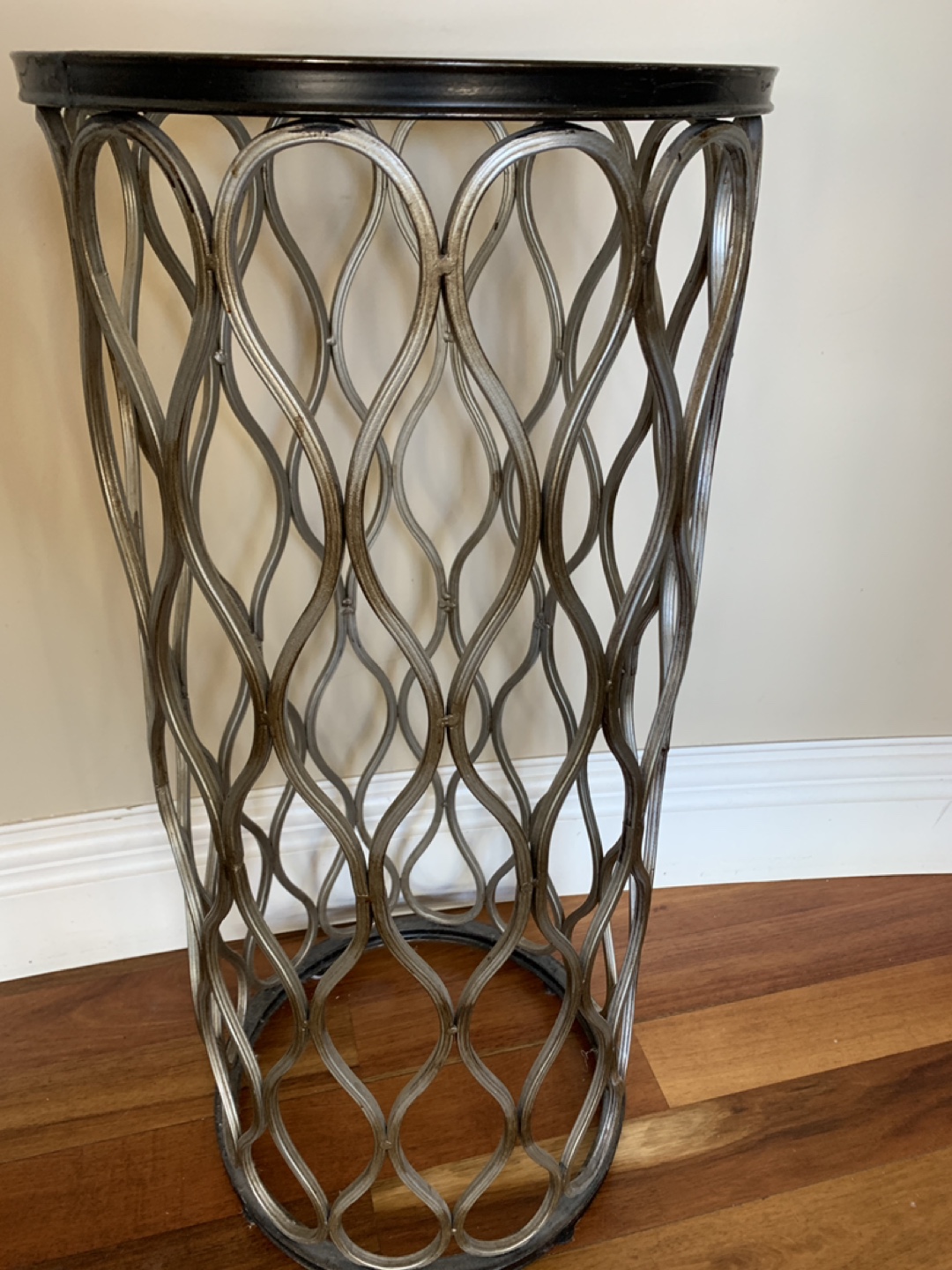 Glass Top Metal Accent Tables - Set of 2 - photo 4