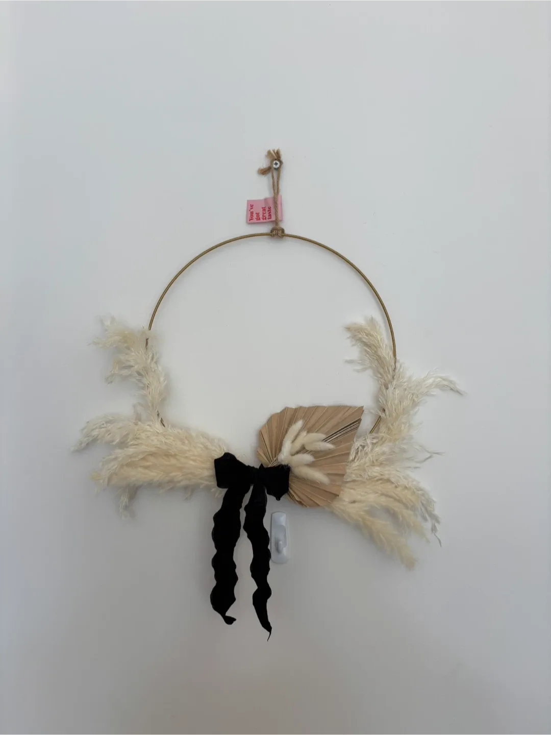 12” Handmade Pampas Grass Dried Floral Wreath thumbnail