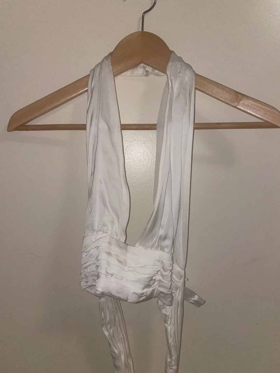 ZARA silk white cropped top image indicator(2)