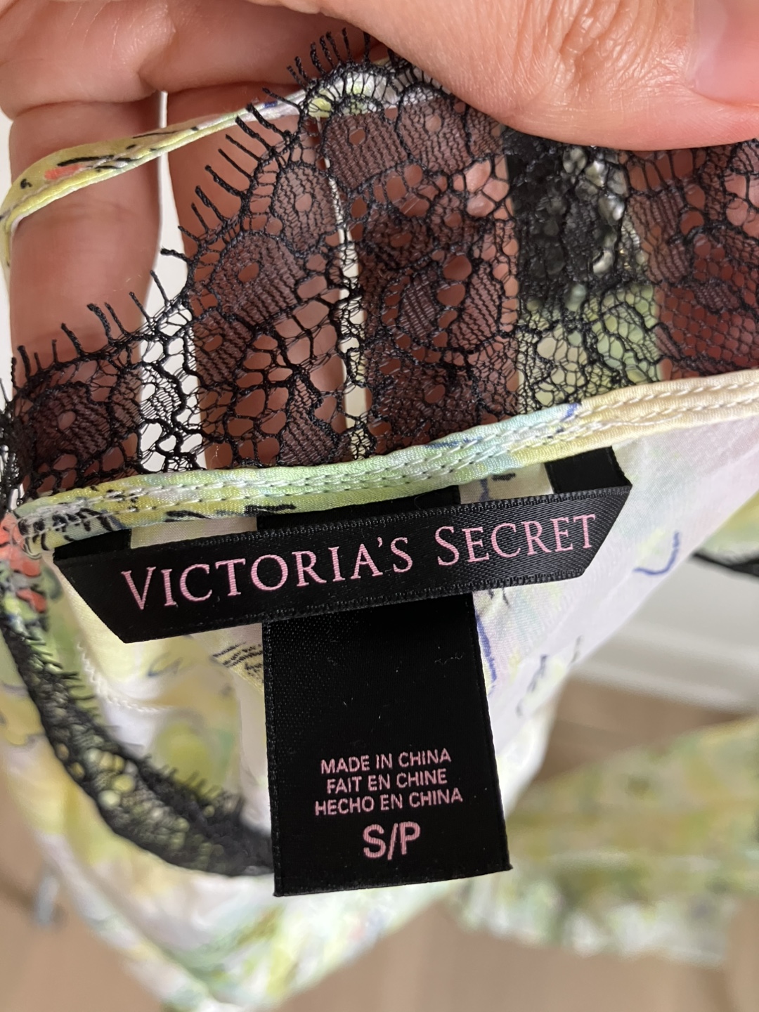 Victoria's Secret Fantasy Island Nightgown - photo 4