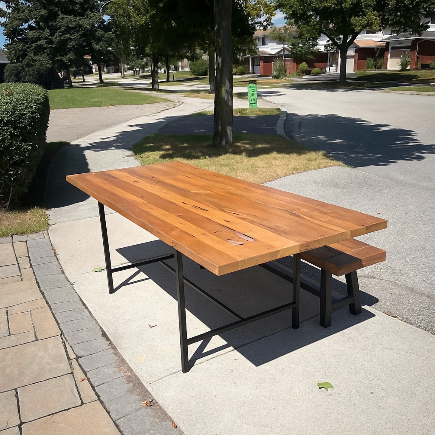 EQ3 Wood Dining Table with Dining Bench🪵 - photo 4