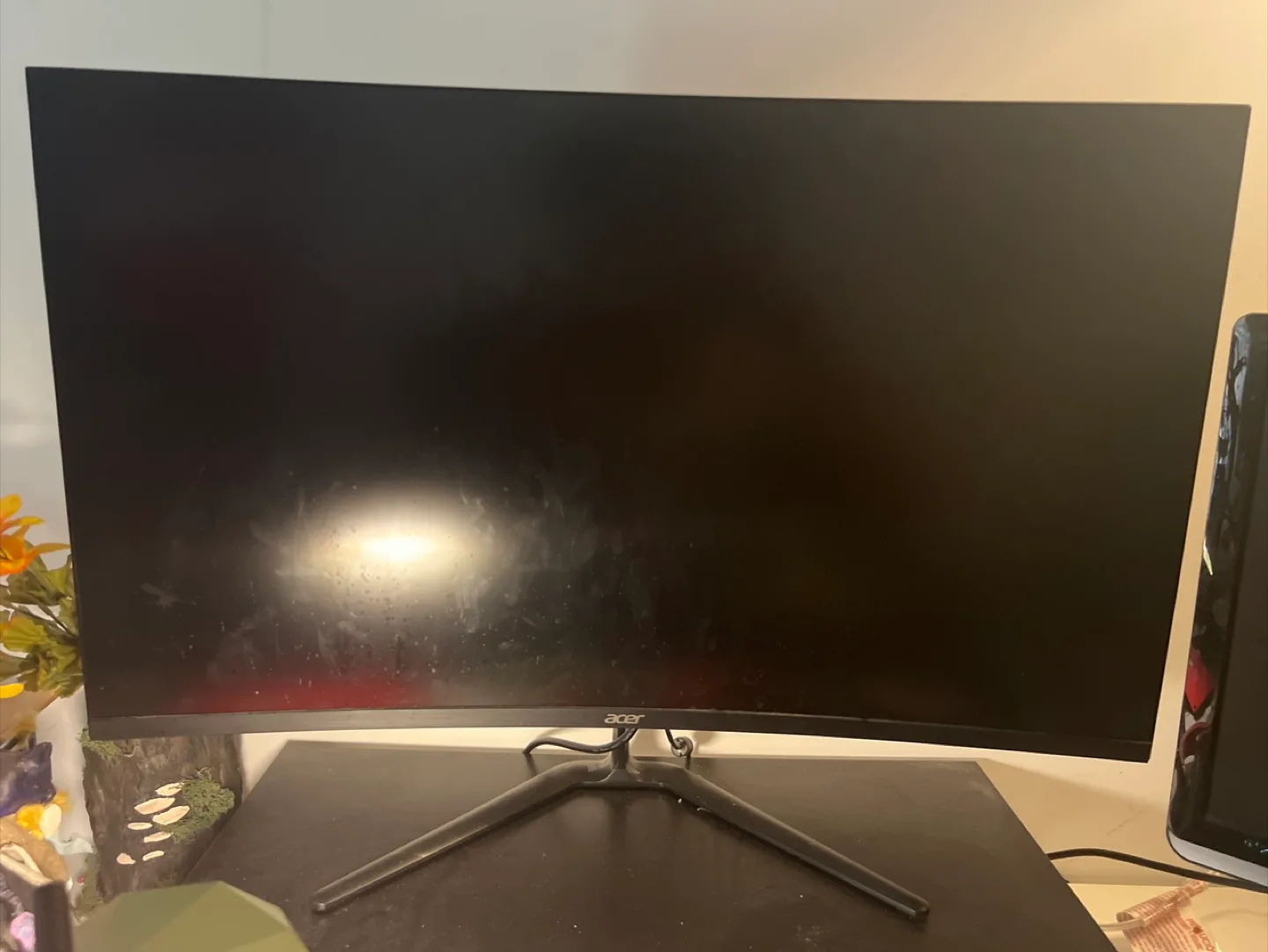Acer Curved Monitor thumbnail