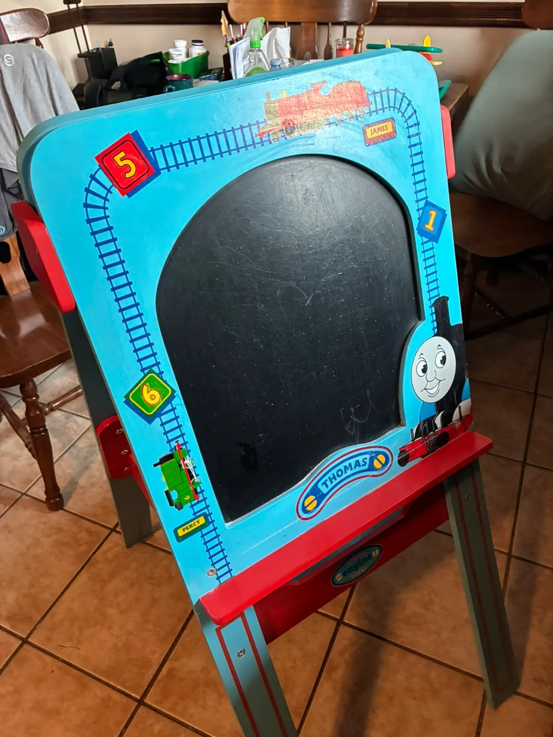 Thomas the Train Kids Easel with Chalk & Markers thumbnail