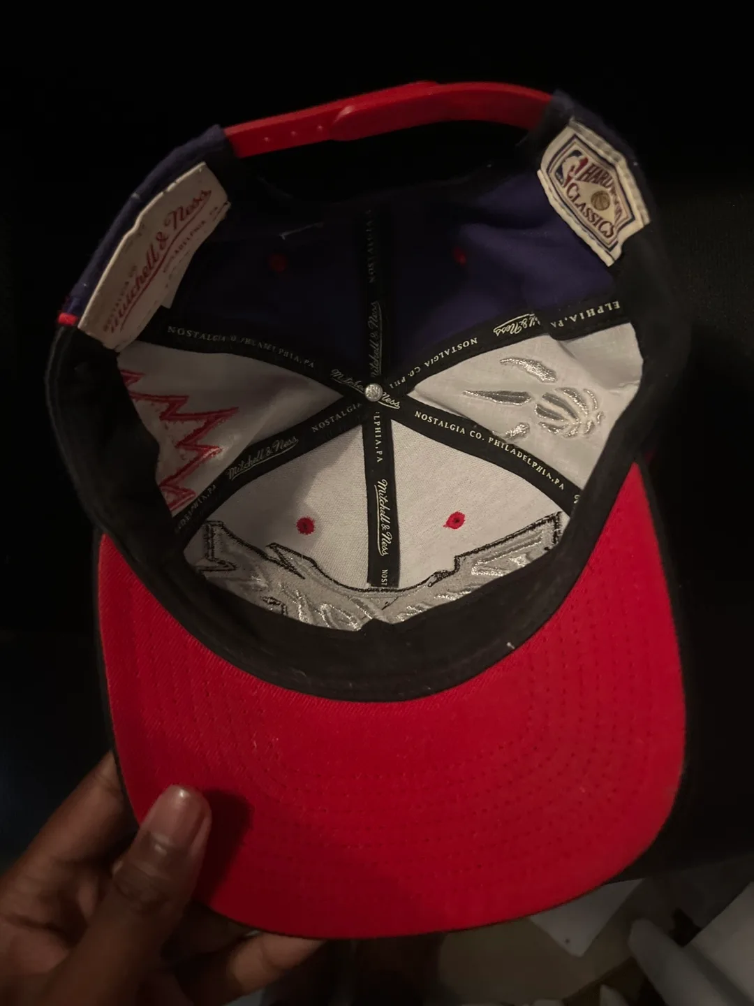 Mitchell & Ness Toronto Raptors Hat image indicator(2)