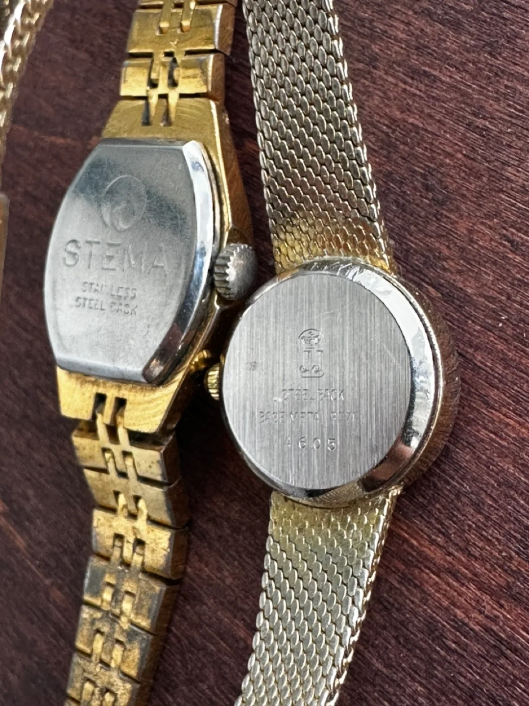 Vintage Jules Jurgensen & Stema Quartz Watch image indicator(2)