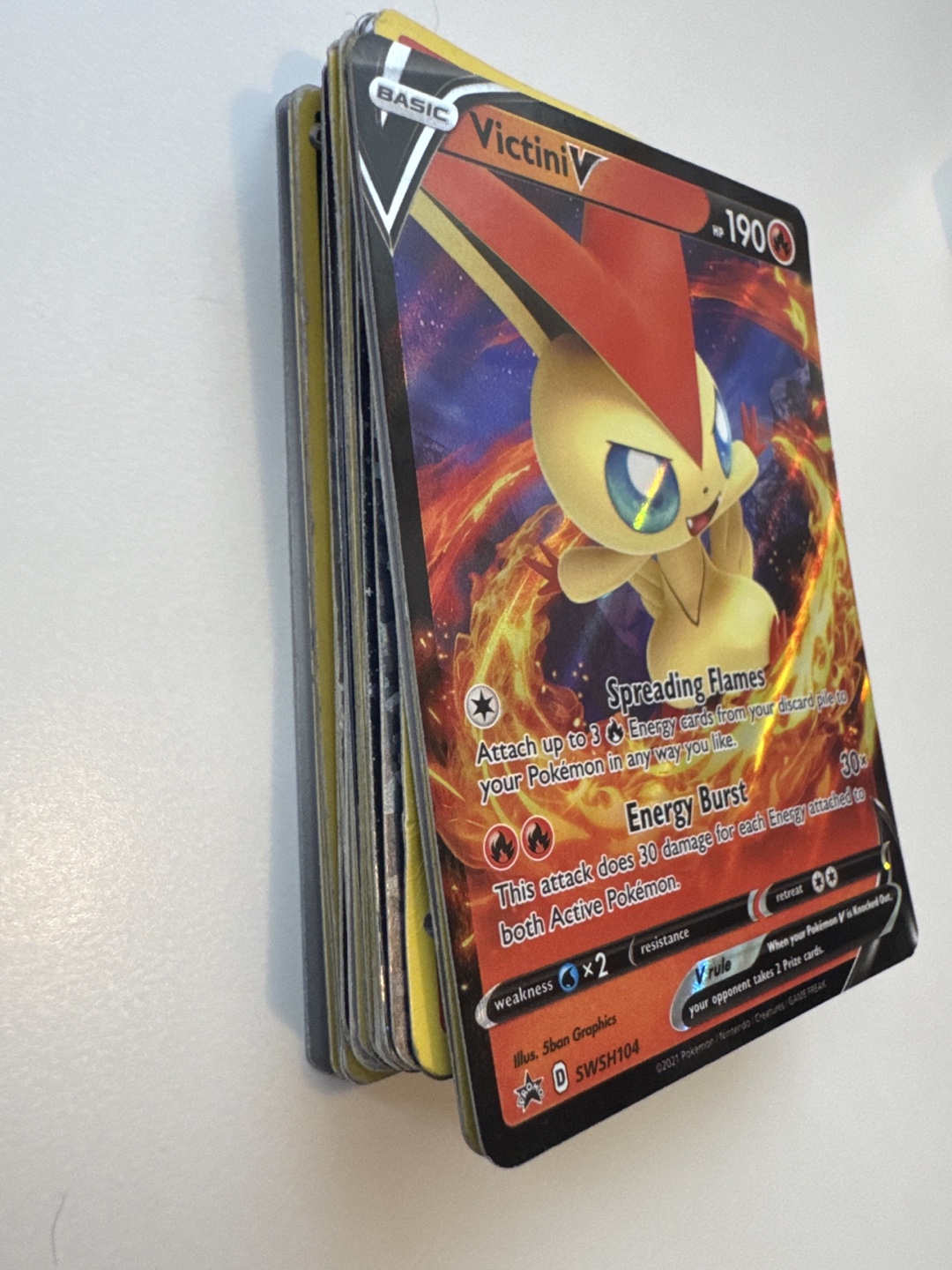 Victini V Pokemon Card