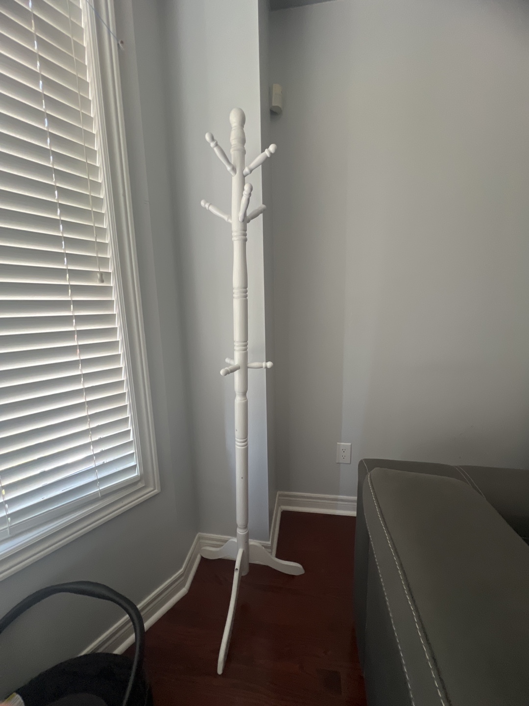 White Wooden Coat Rack Stand