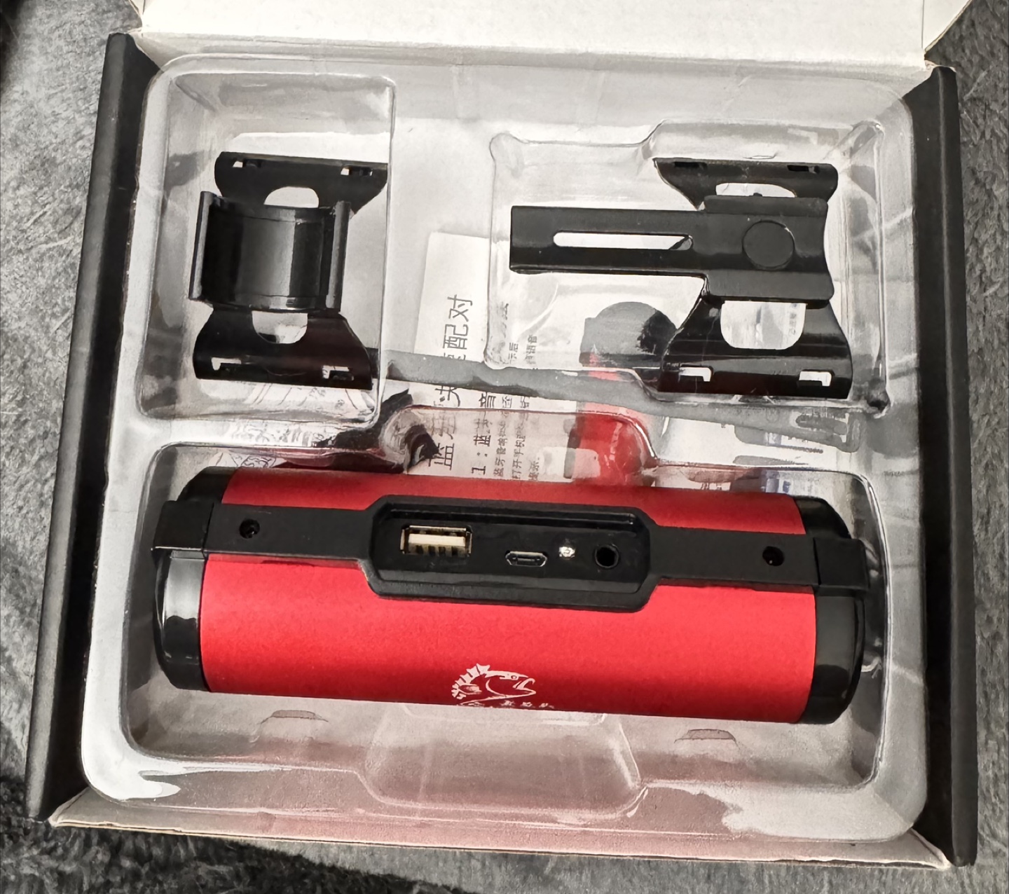 Bluetooth Speaker with Flashlight - photo 2