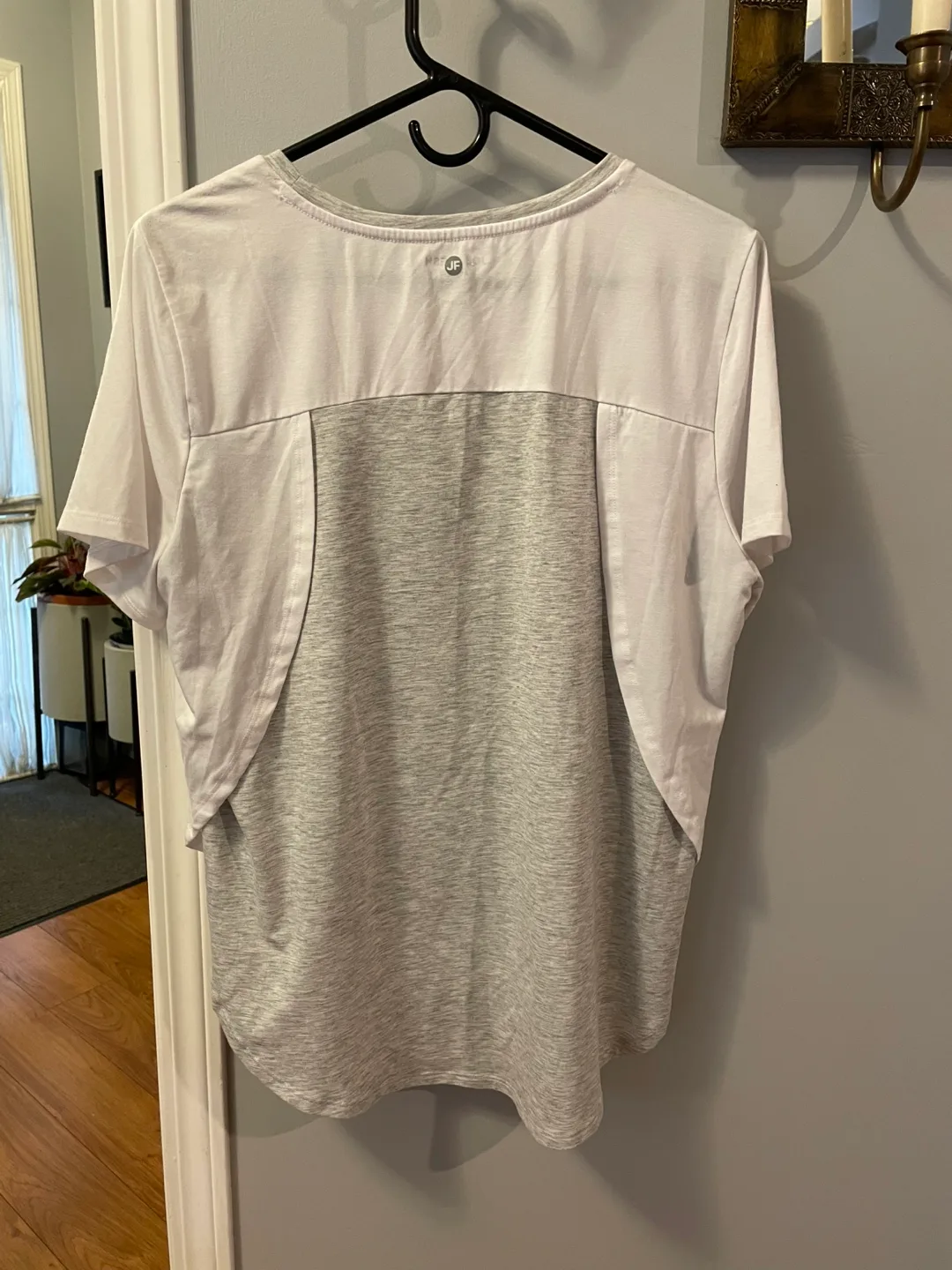Joe Fresh Active White & Grey T-Shirt XL image indicator(3)