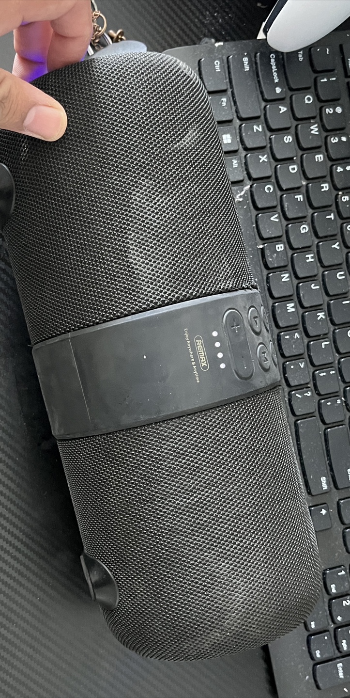 Remax Portable Bluetooth Speaker