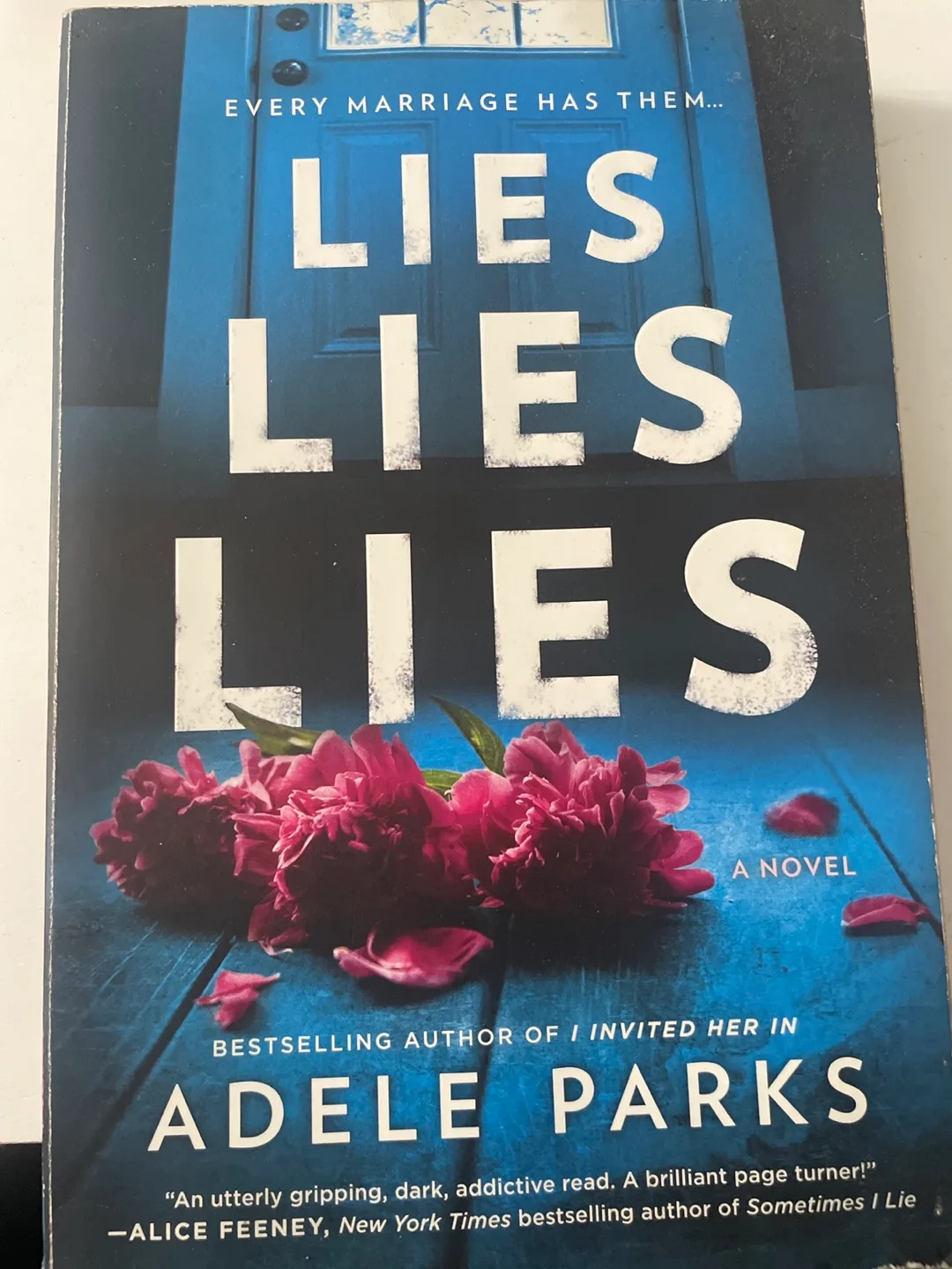 Lies Lies Lies by Adele Parks thumbnail