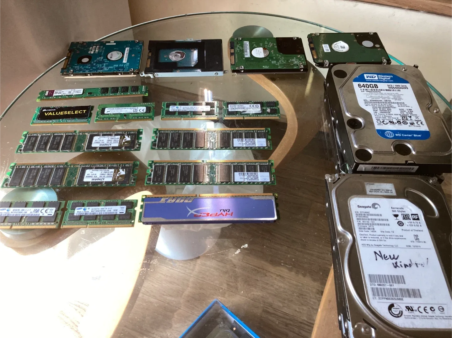 Mixed RAM & Hard Drives - Western Digital, Seagate thumbnail